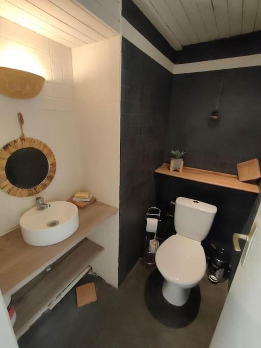 فيلا Le Ptit Loft Brechamps المظهر الخارجي الصورة